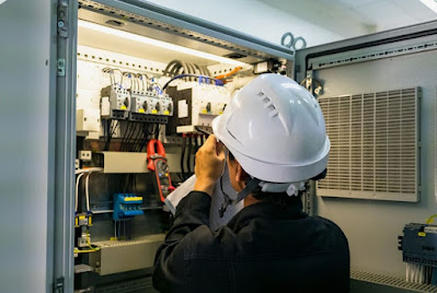 Importance of hiring a licensed electrician in Coquitlam